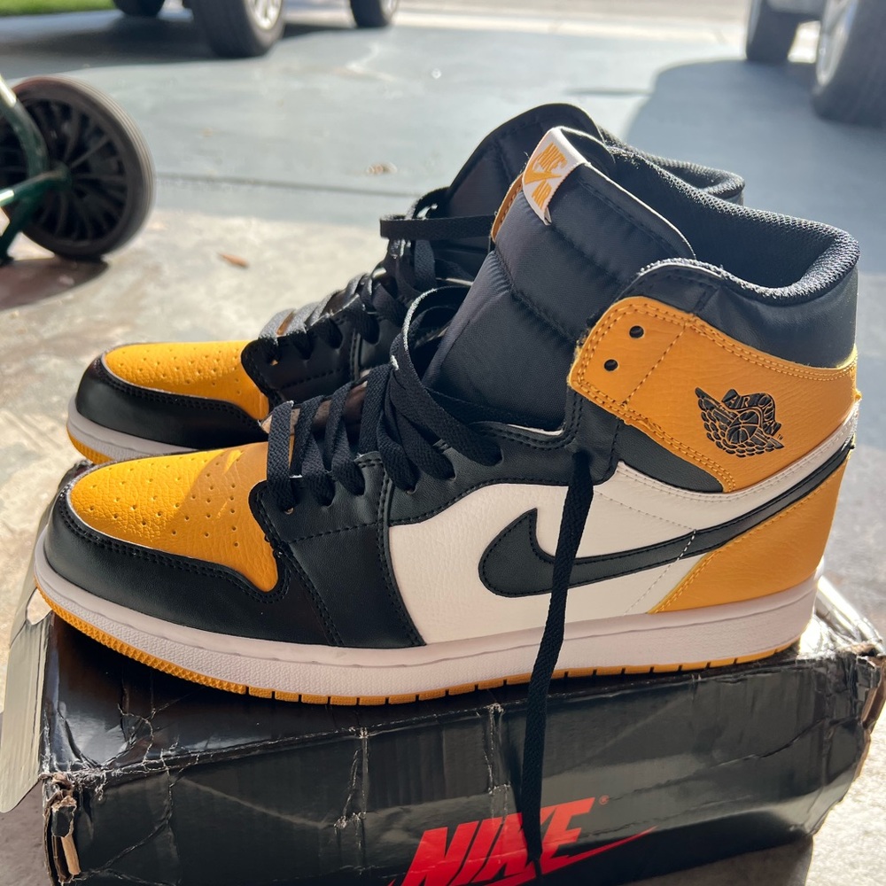 jordan1 yellow